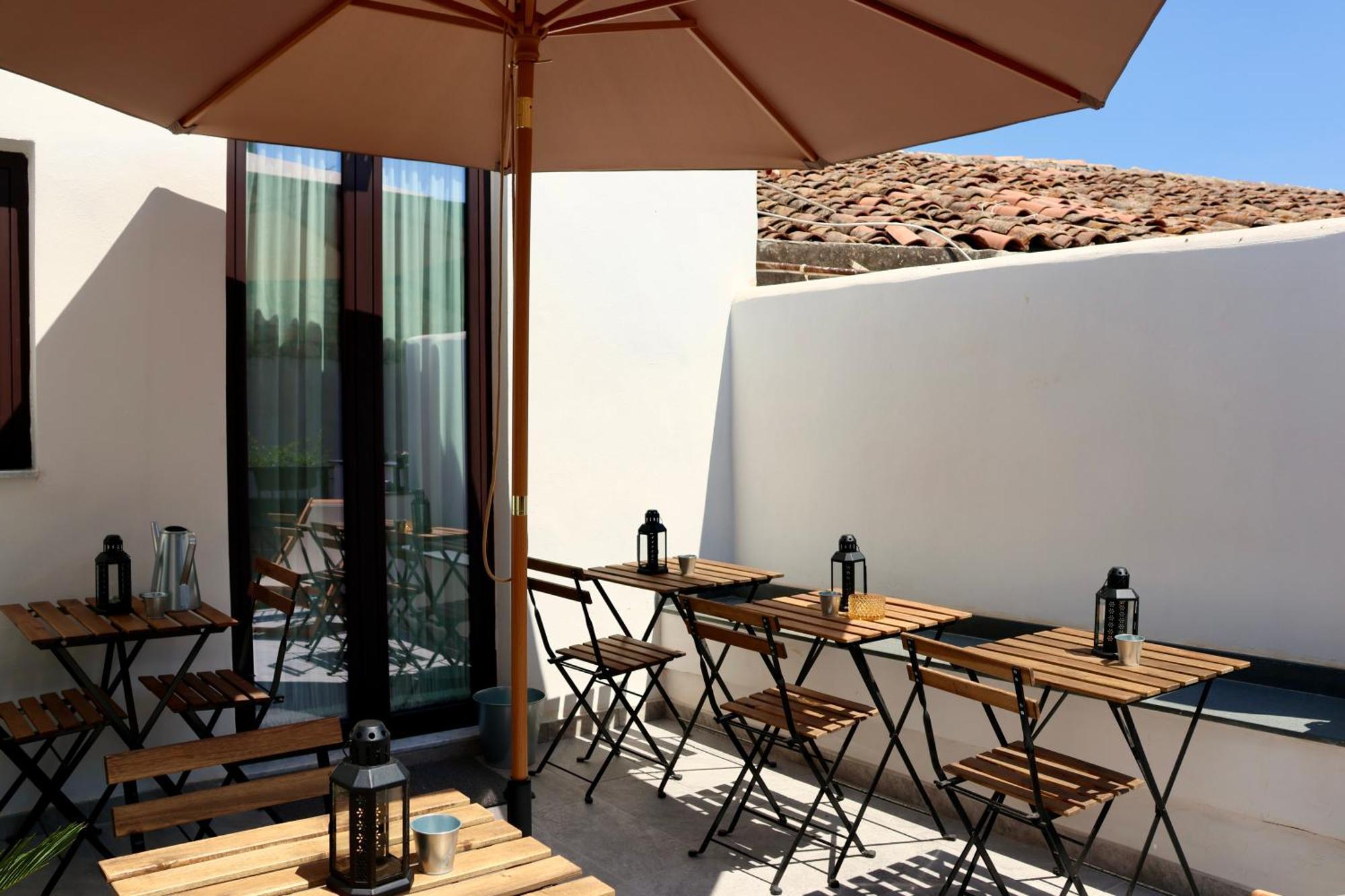 Holiday Lux Boutique Room Catânia Exterior foto